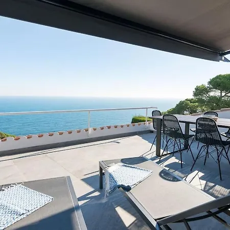 Minimalist House With Breathtaking Sea View *