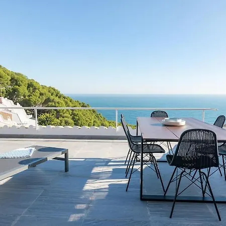 Minimalist House With Breathtaking Sea View Apartment *