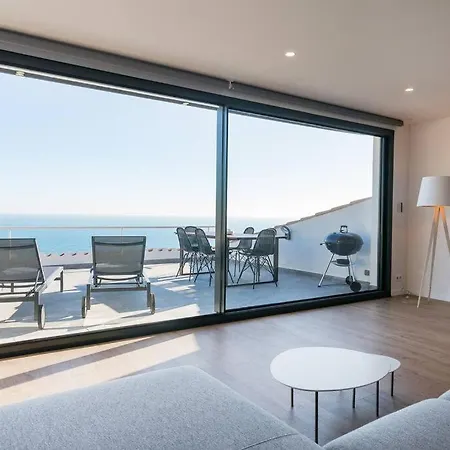 Minimalist House With Breathtaking Sea View Apartment *