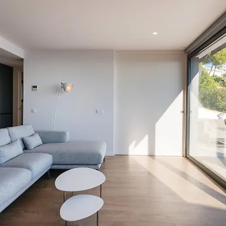 Minimalist House With Breathtaking Sea View Begur